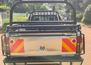 Toyota Hilux 2008 Silver