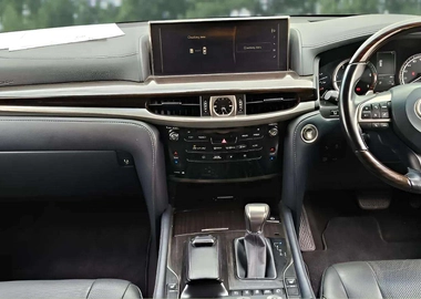 TOYOTA LEXUS LX450D