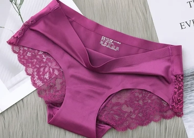 Classic romantica silk inner wear
