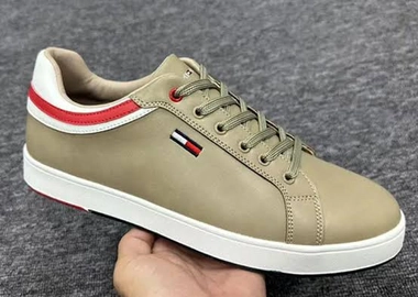 Tommy Hilfiger sneakers