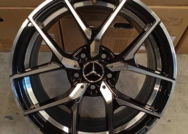 17 inches Mercedes Benz