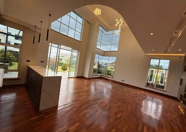 4 bedroom spacious mansion for rent