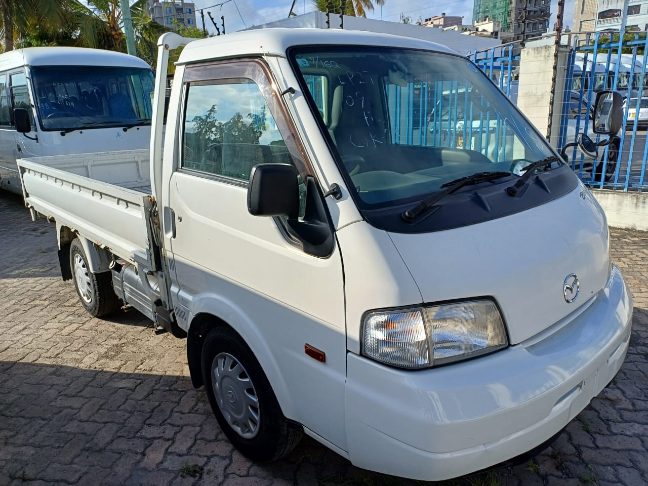 Mazda Bongo pick up