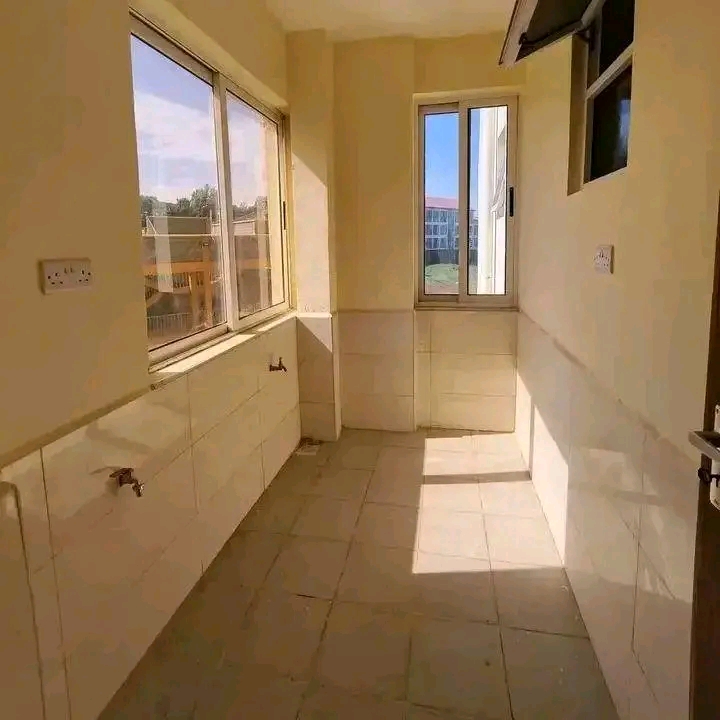 3bedroom to let in naivasha road