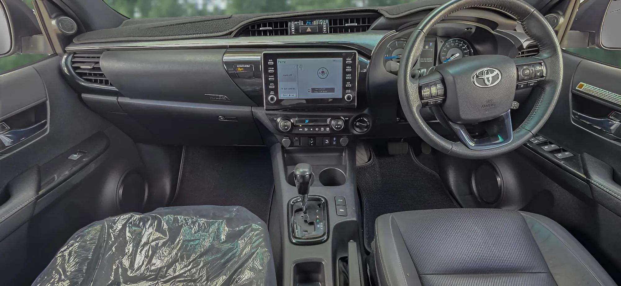 HILUX DOUBLE CABIN 2022