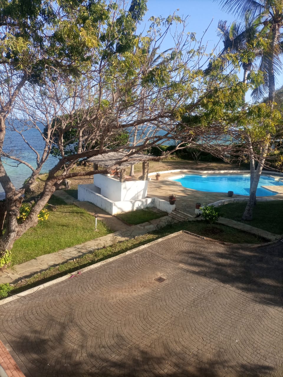 3 Bedroom Beachfront Bungalow for Rent in Nyali