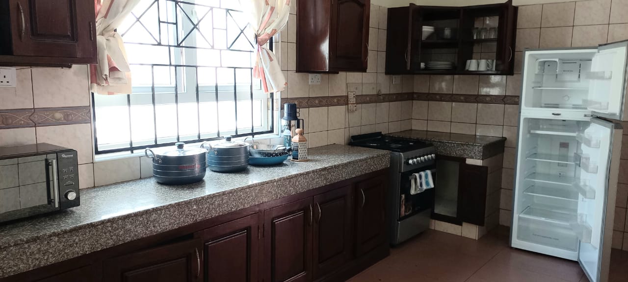 5 bedroom villa all fully furnished for rent in Nyali.