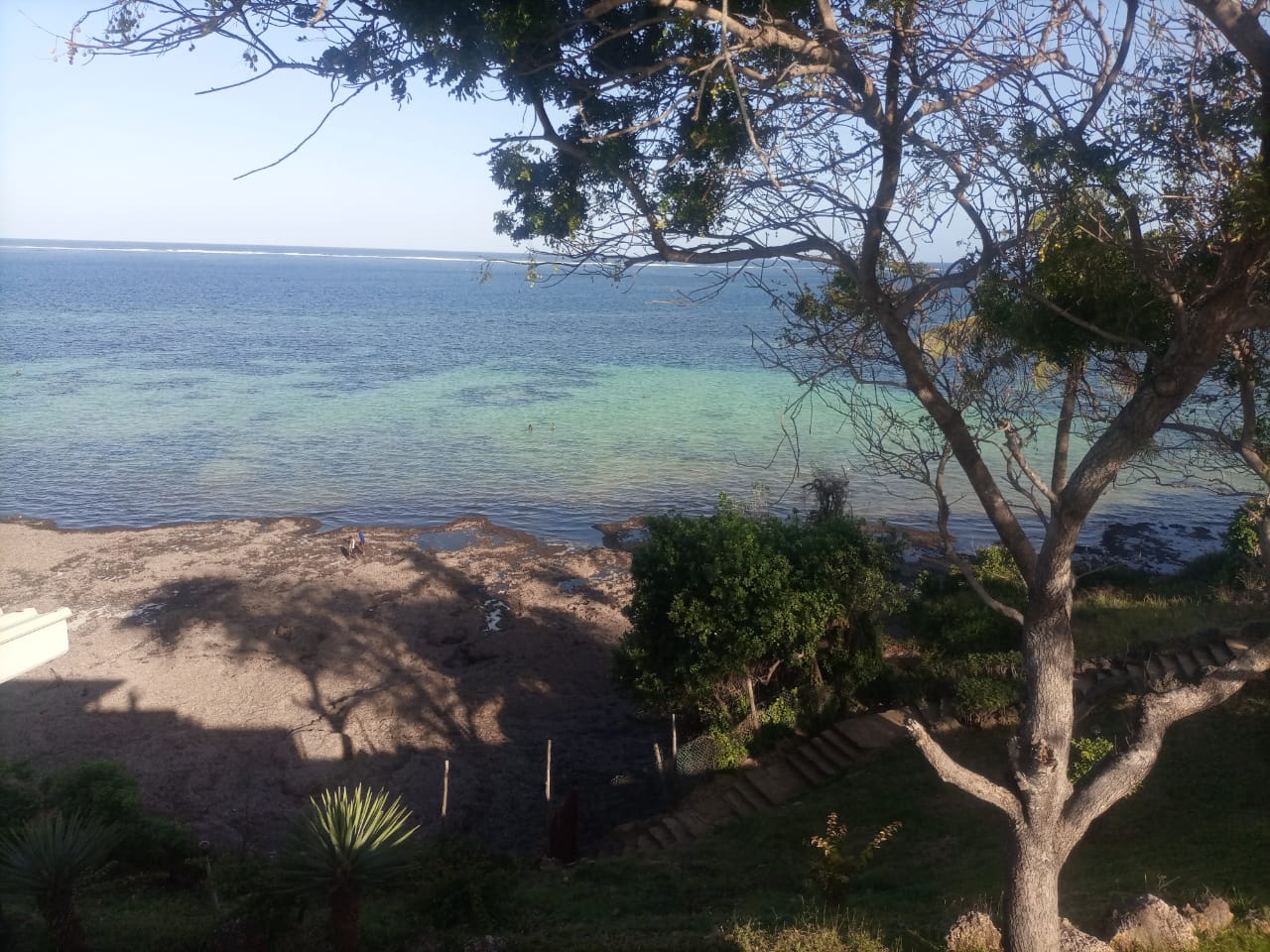 3 Bedroom Beachfront Bungalow for Rent in Nyali