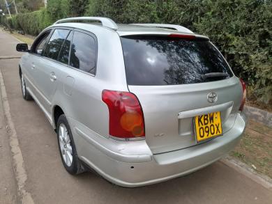 2006 Toyota Avensis