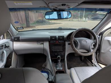 2001 Mercedes Benz c200