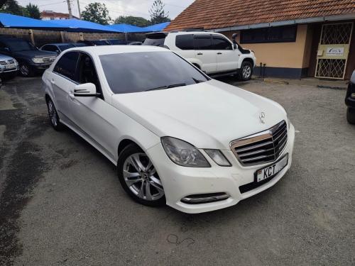 Mercedes E300