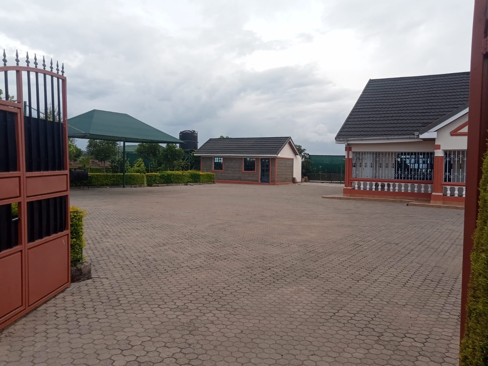 4bdrm Maisonette in Nanyuki for sale