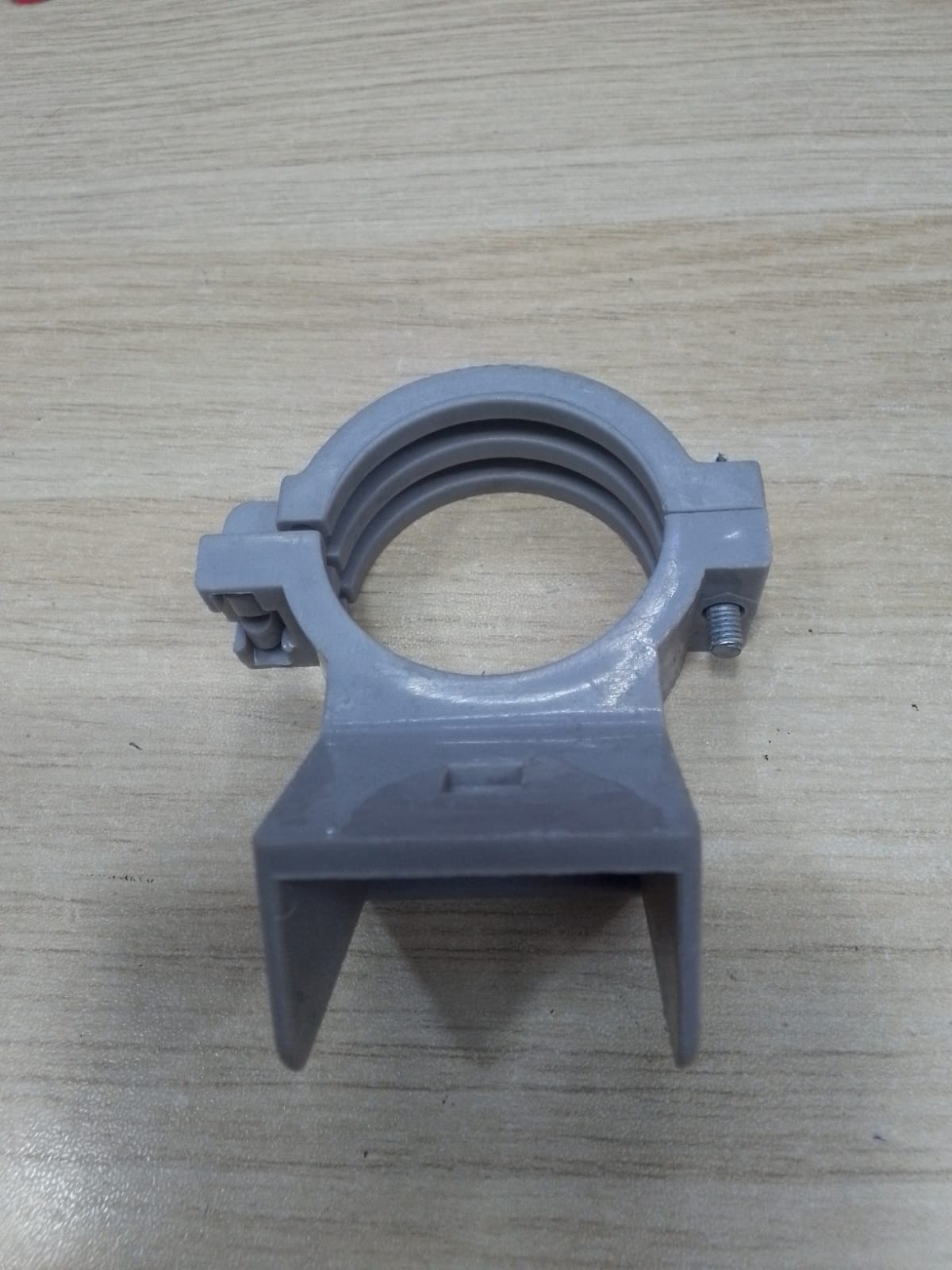 DSTV/ZUKU lnb holder