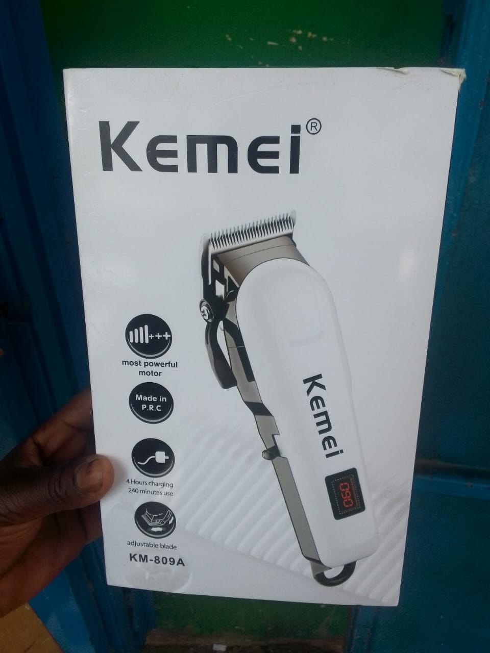 kemei rechargeable shaver