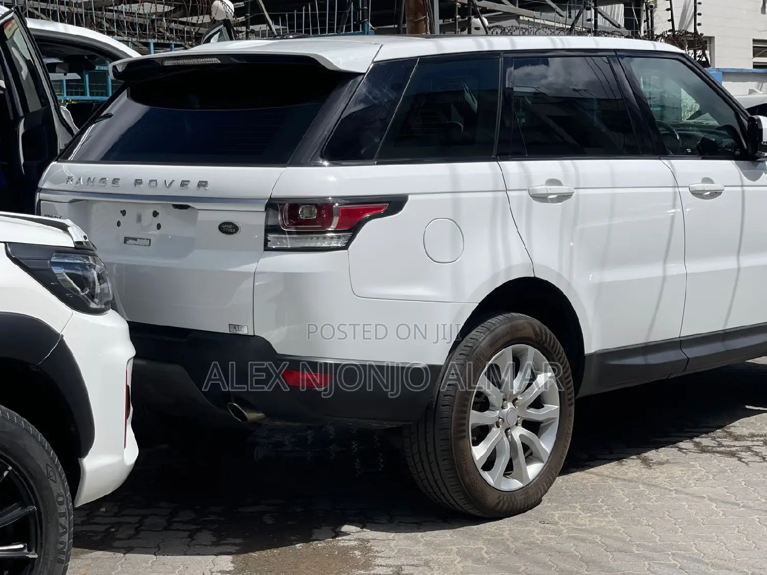 Land Rover Range Rover Sport SE 4×4 (3.0L 6cyl 8A ) 2017