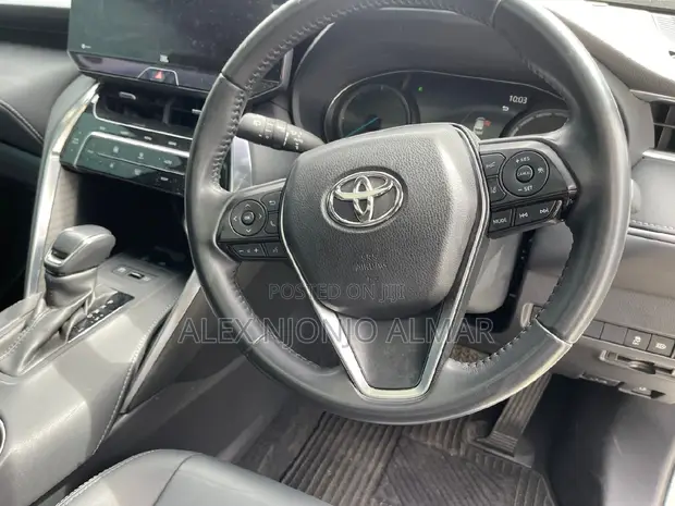 Toyota harrier 2023