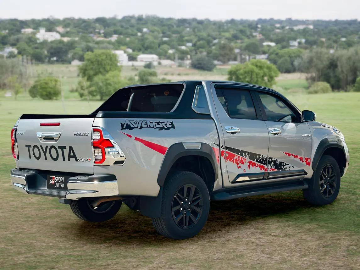 HILUX DOUBAL CABIN