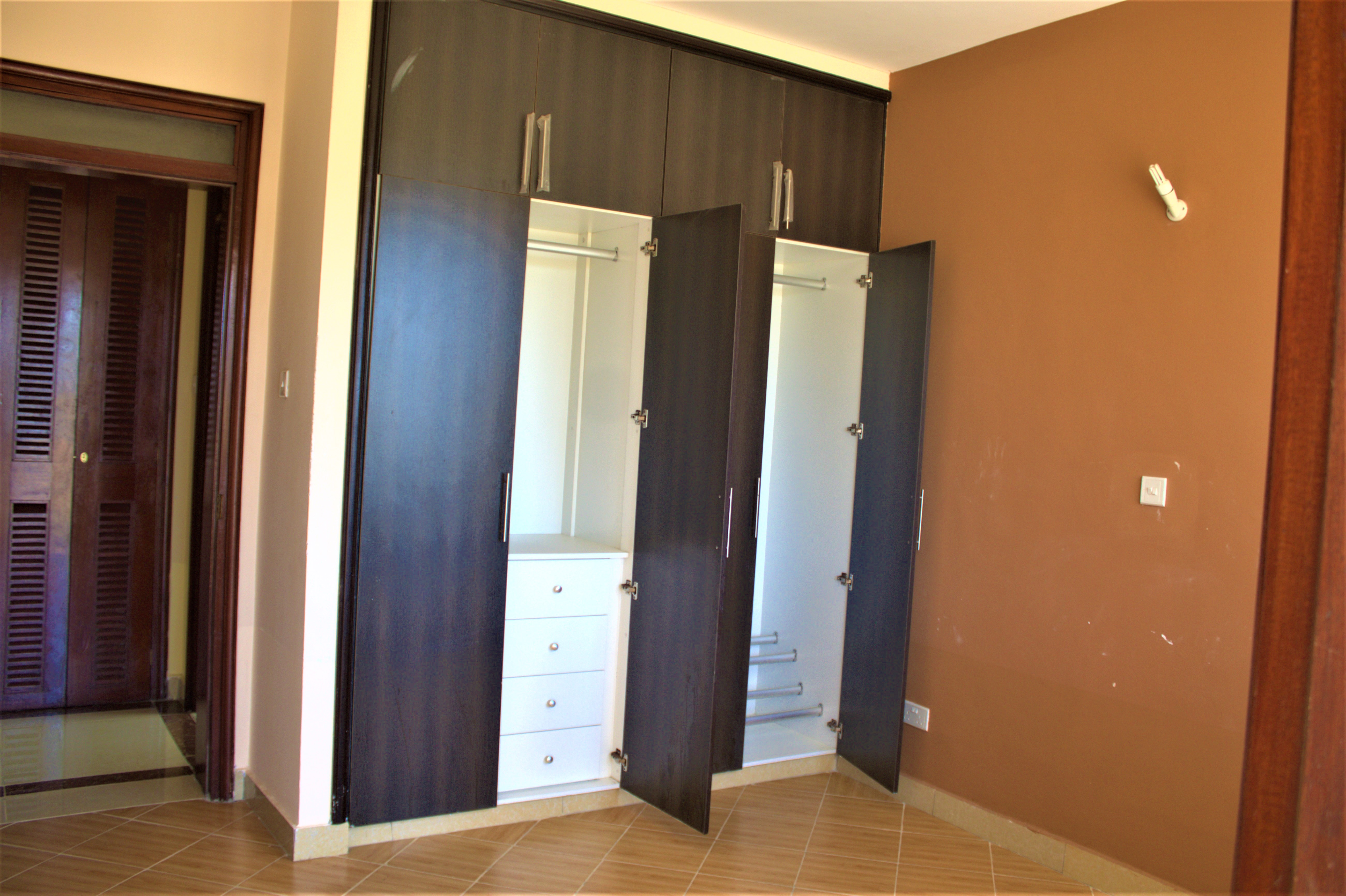 3 Bedroom Master En-suite Apartments for sale in Nyali