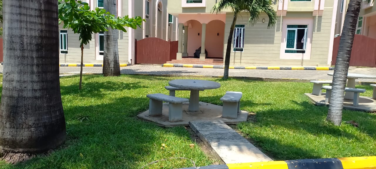 5 bedroom villa all fully furnished for rent in Nyali.