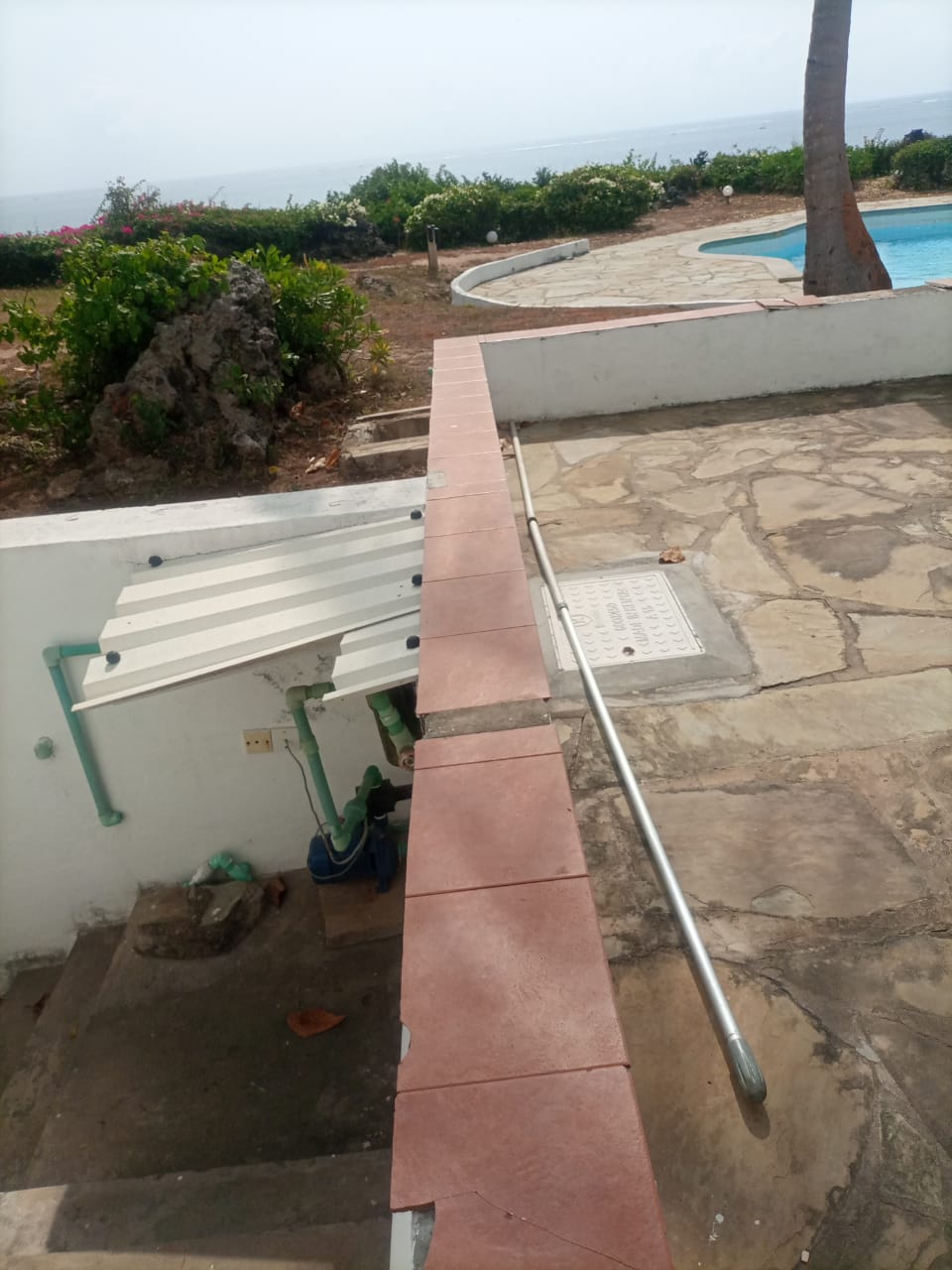 3 Bedroom Beachfront Bungalow for Rent in Nyali