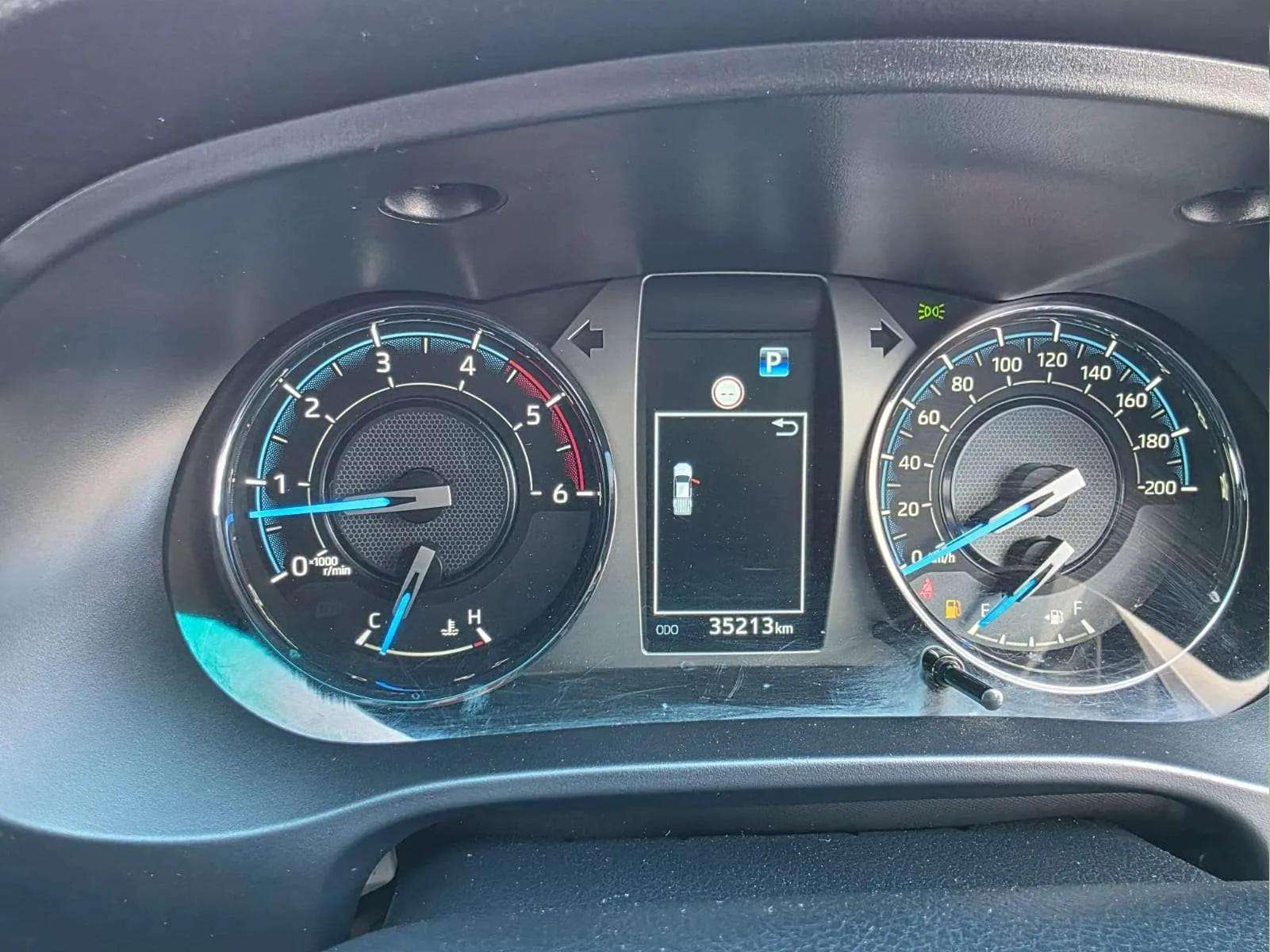 HILUX DOUBLE CABIN 2022