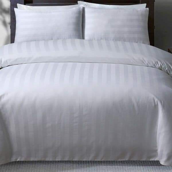 Satin striped white bedsheets 7*8 2bedsheets with 4pillowcases 8