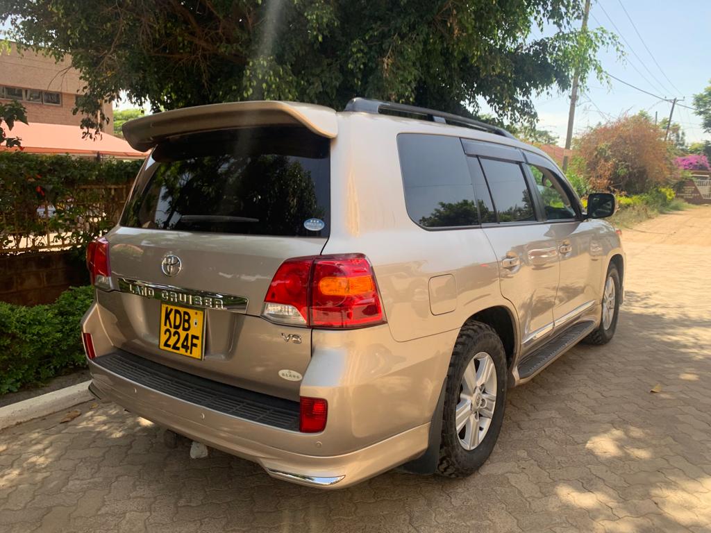 Toyota land cruiser