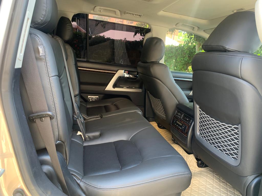 Toyota land cruiser