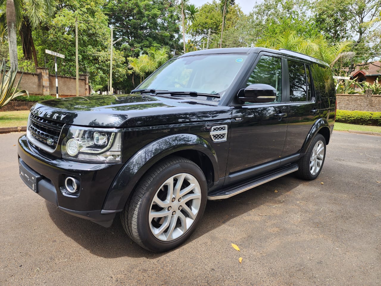 Land Rover discovery  2015