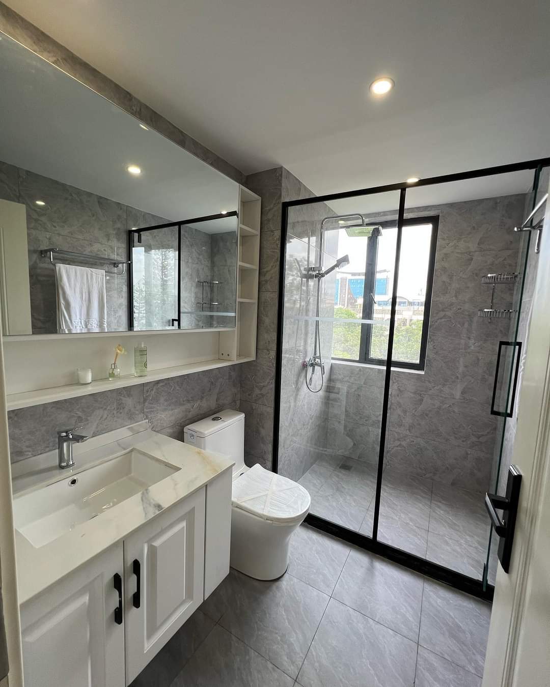 Executive 3 bedroom apartments in kilimani
