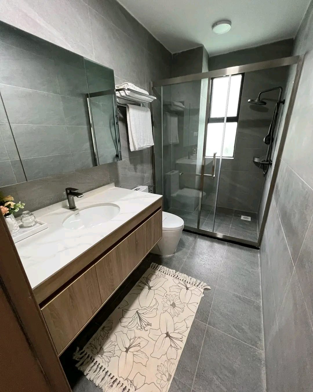 Cozy executive 3 bedroom