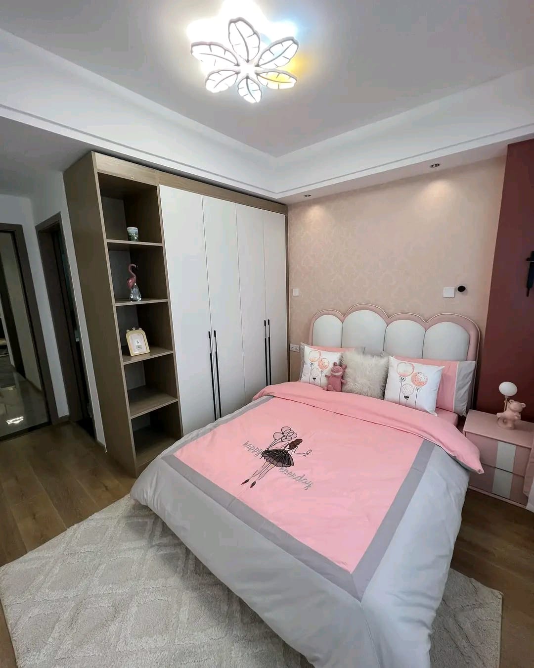 Cozy executive 3 bedroom