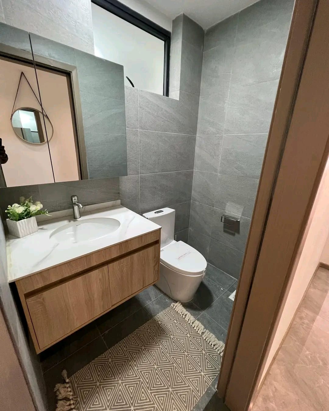 Cozy executive 3 bedroom