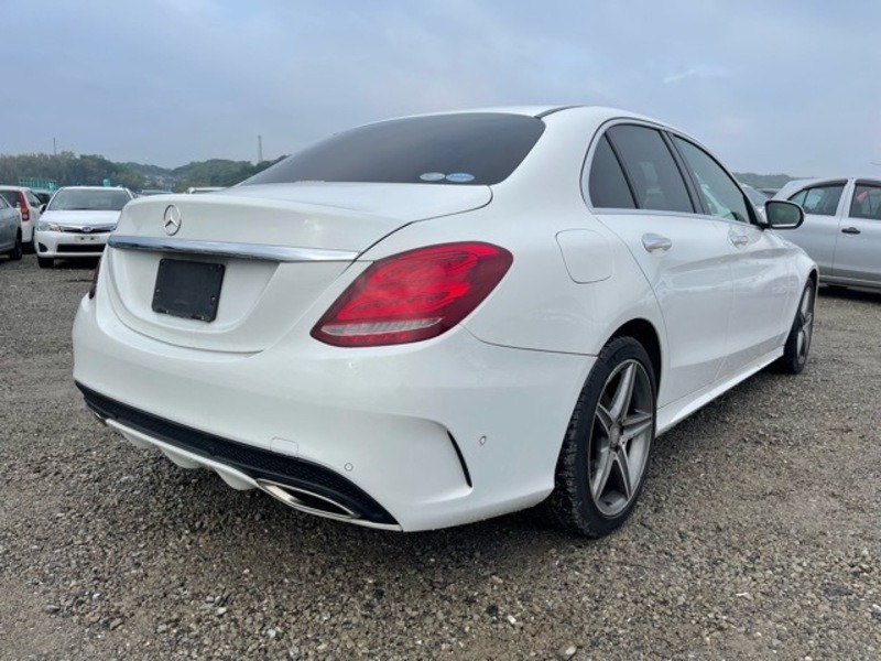 Mercedes C180