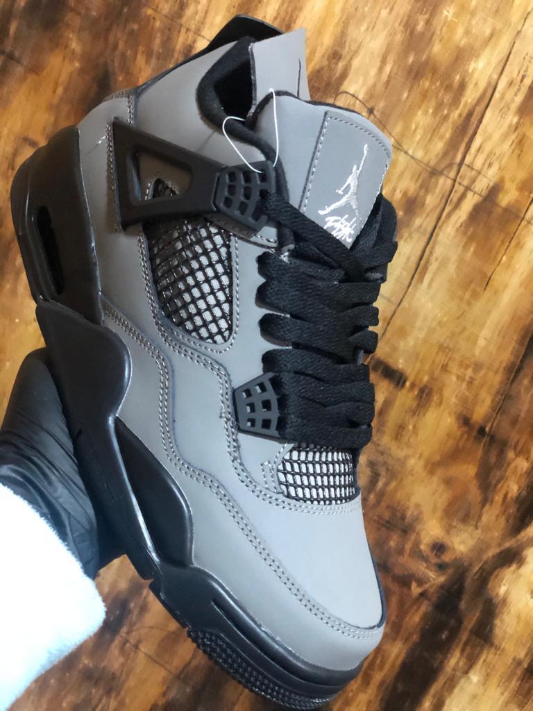 Jordan 4