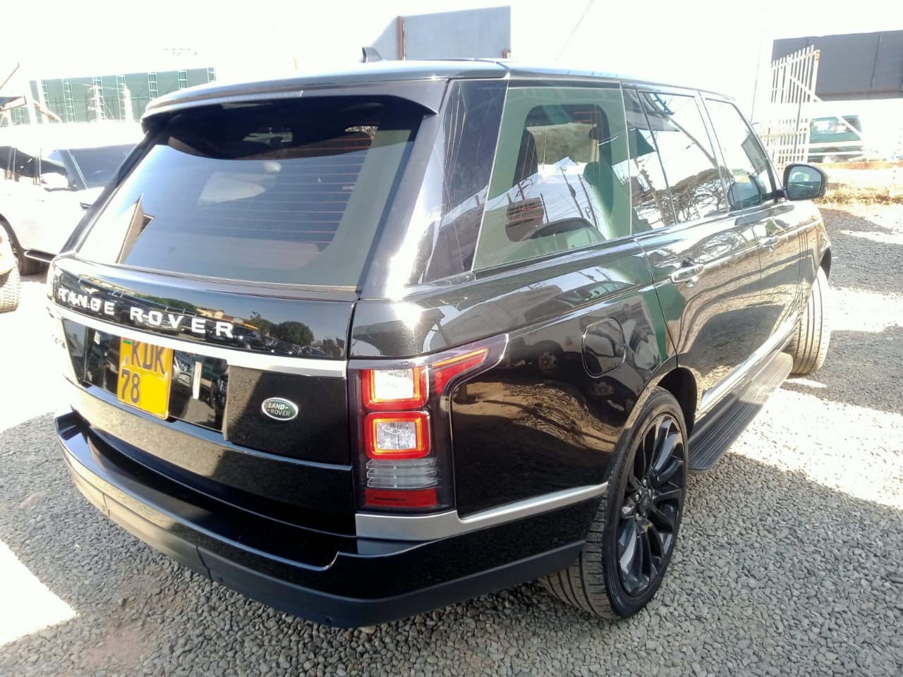 Range Rover Vogue sdv6