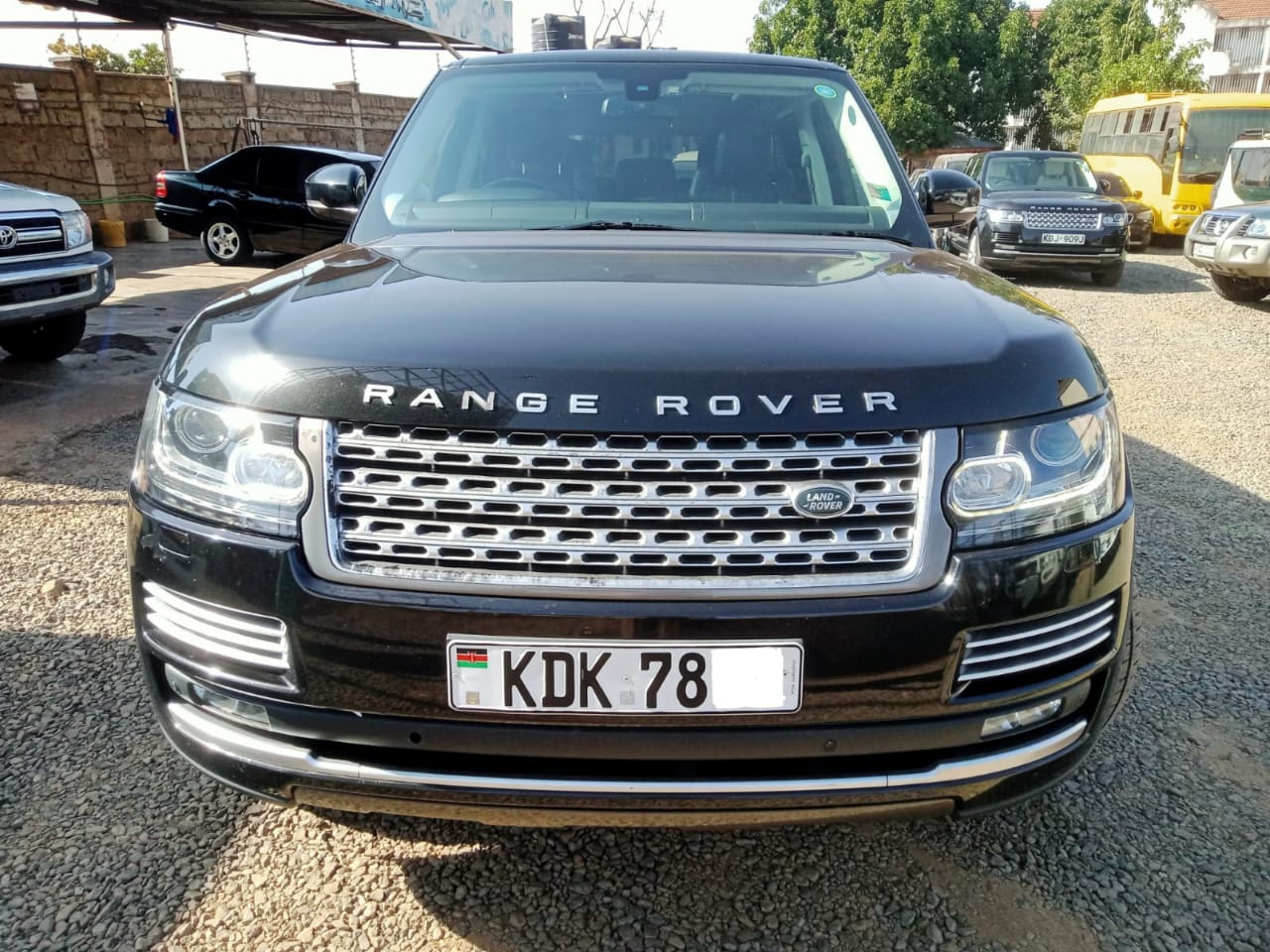 Range Rover Vogue sdv6
