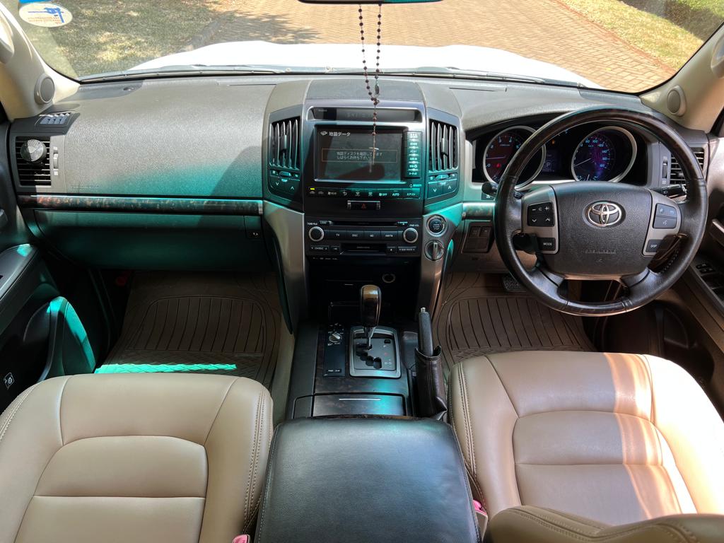 Landcruiser v8