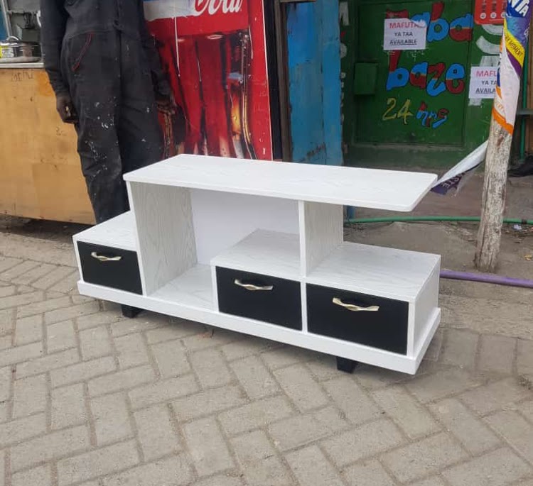 Tv stand