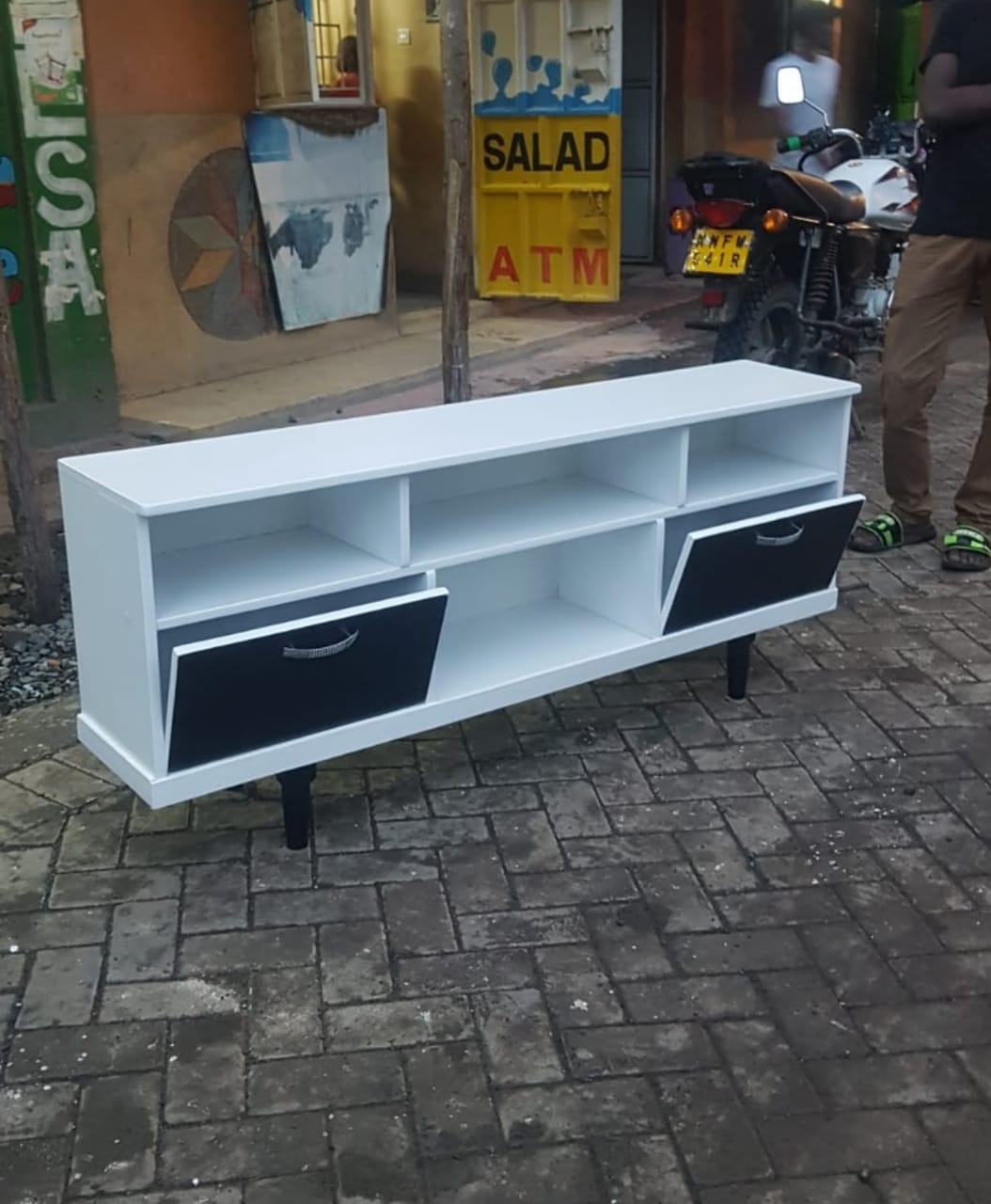 Tv stand