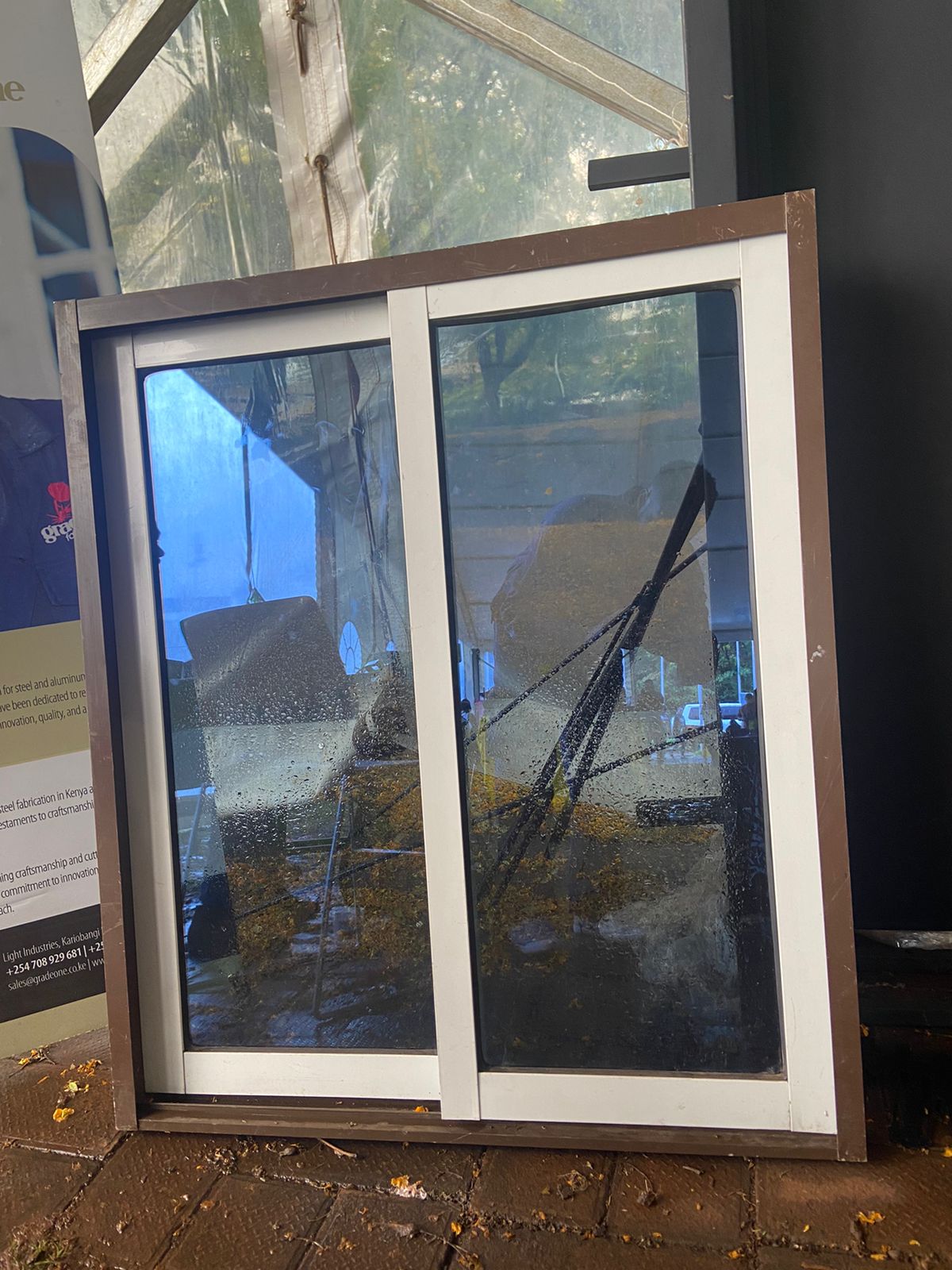 Aluminum sliding windows