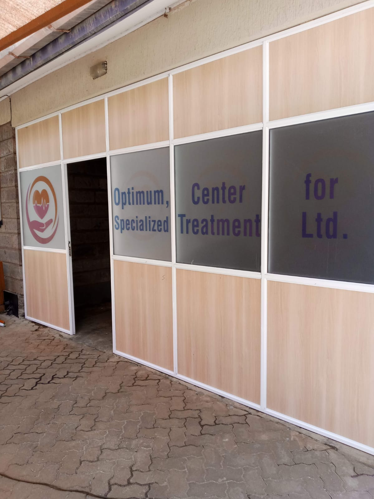 Office partition fabrication and installation