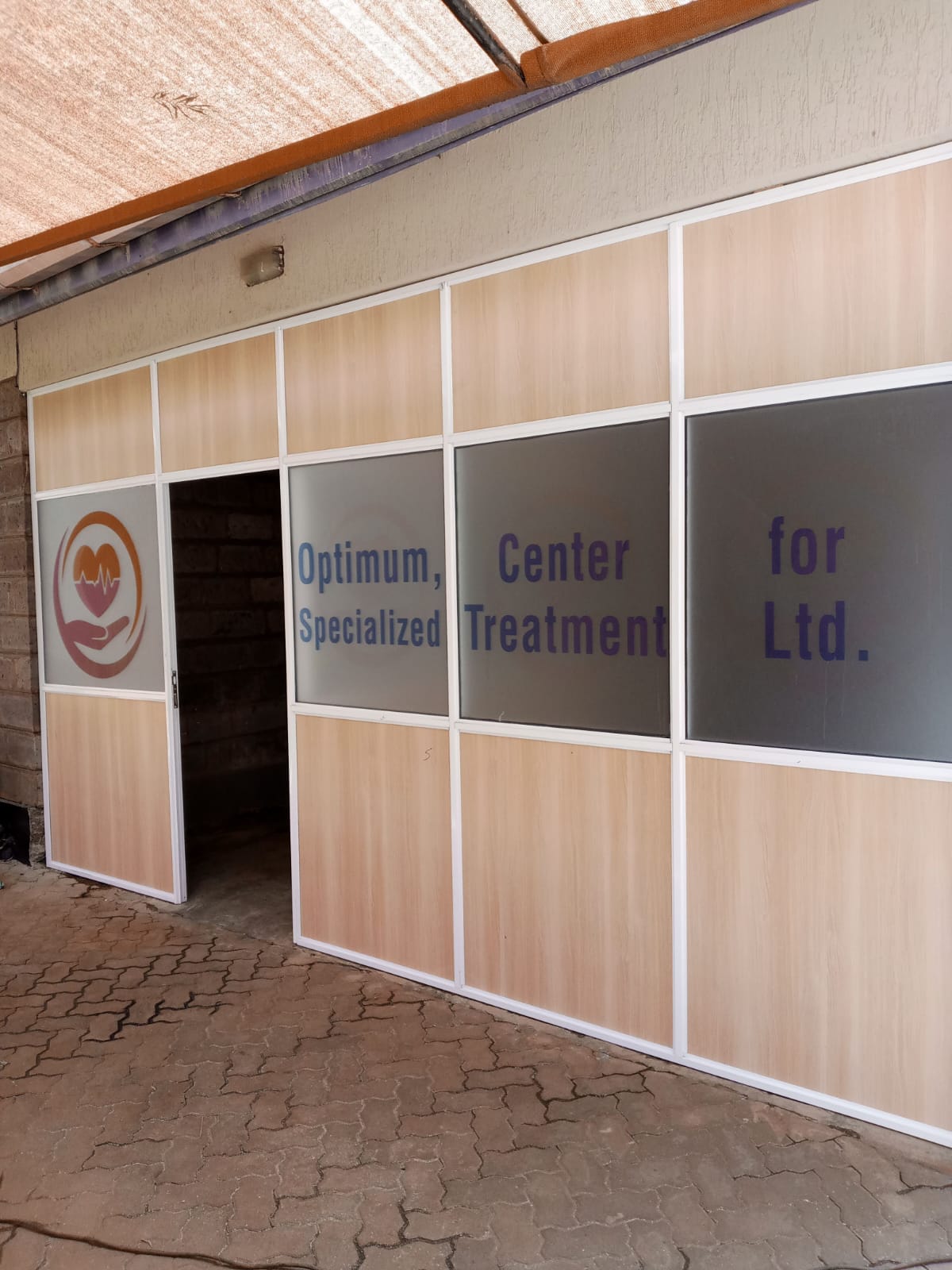 Office partition fabrication and installation