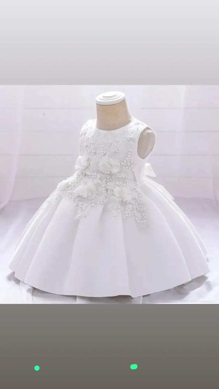 Babies dress
