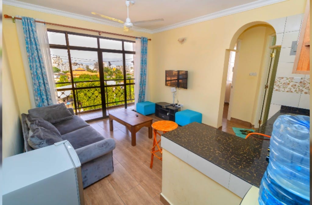 1 Bedroom Airbnb Bamburi Mtambo