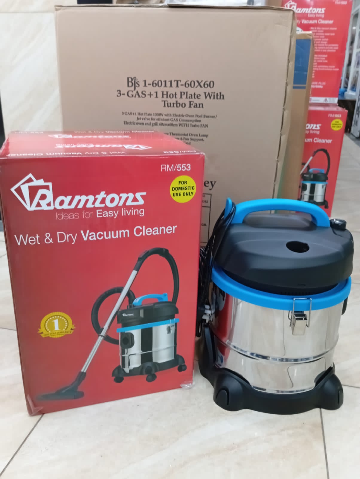 Wet and dry vacuum cleaner