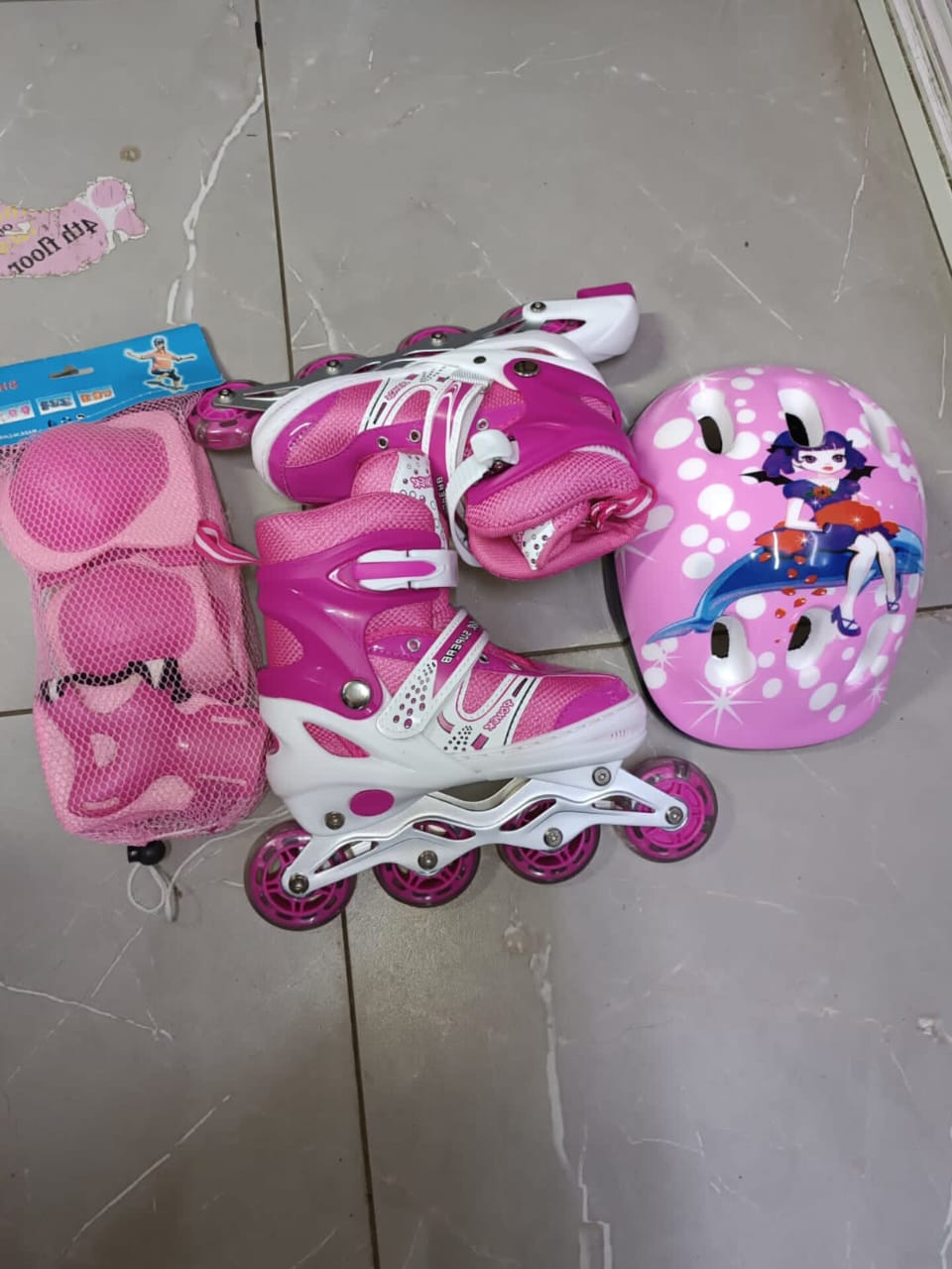Roller skate shoe