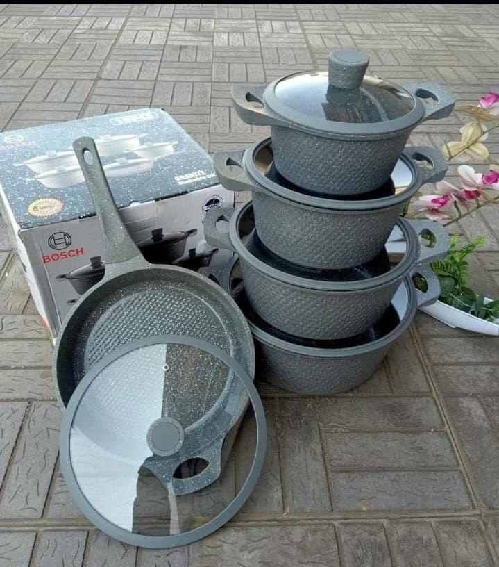 Bosch cookware set
