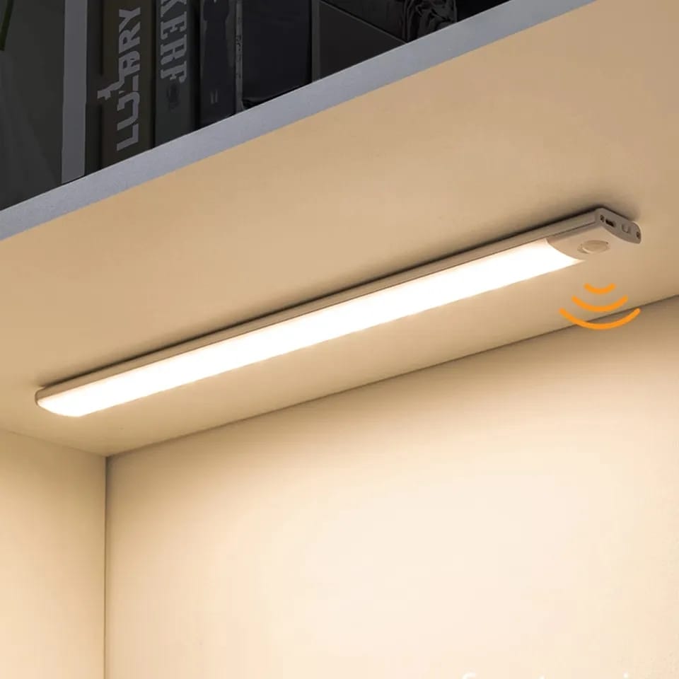 Motion sensor light