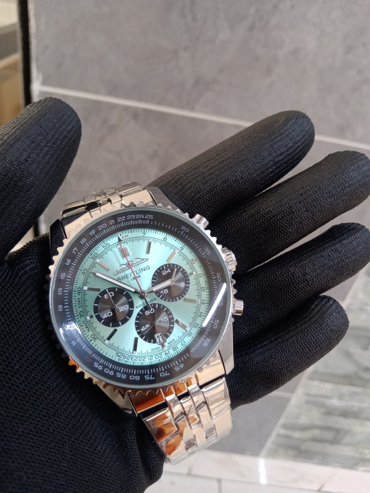 Metallic strap breitling